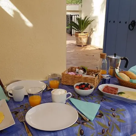 Bed & Breakfast Casa Romero Lliber