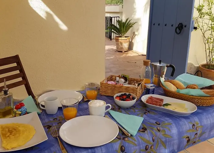 Bed & Breakfast Casa Romero Lliber